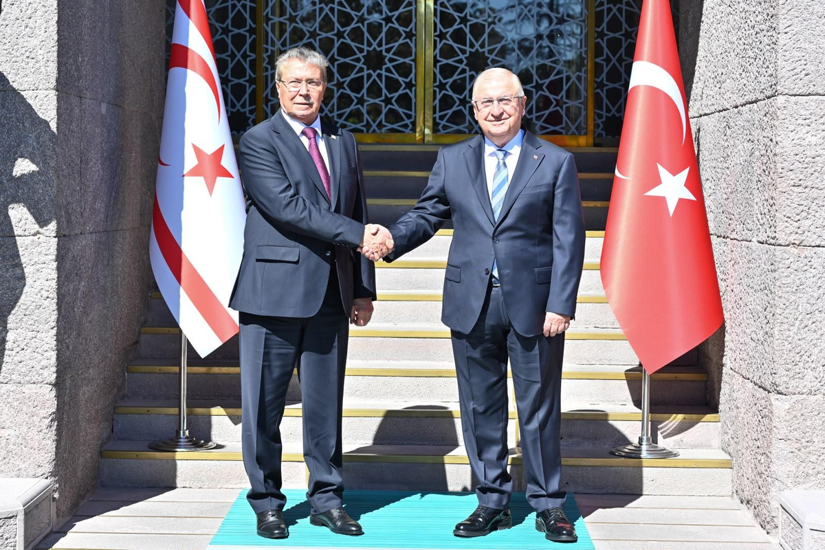 KKTC Başbakanı Üstel Ankara'da temaslarda bulundu
