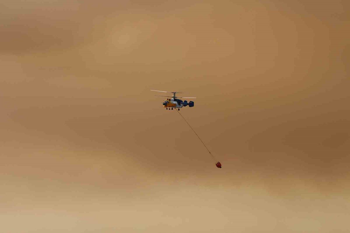 Kozan’da orman yangını: 40 ev tahliye edildi, 3 uçak ve 9 helikopter havada