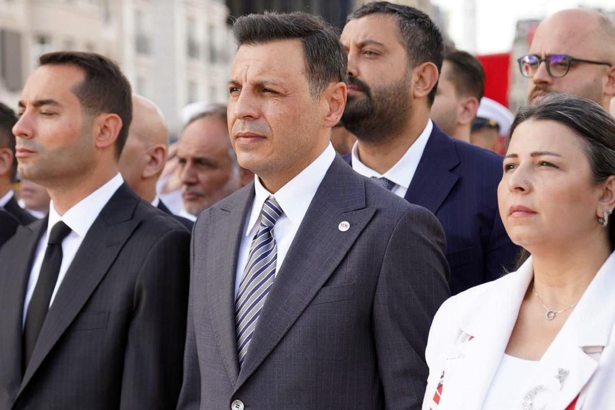 Özgür Çelik, Üsküdar'da AK Parti'ye oy veren ismi açıkladı