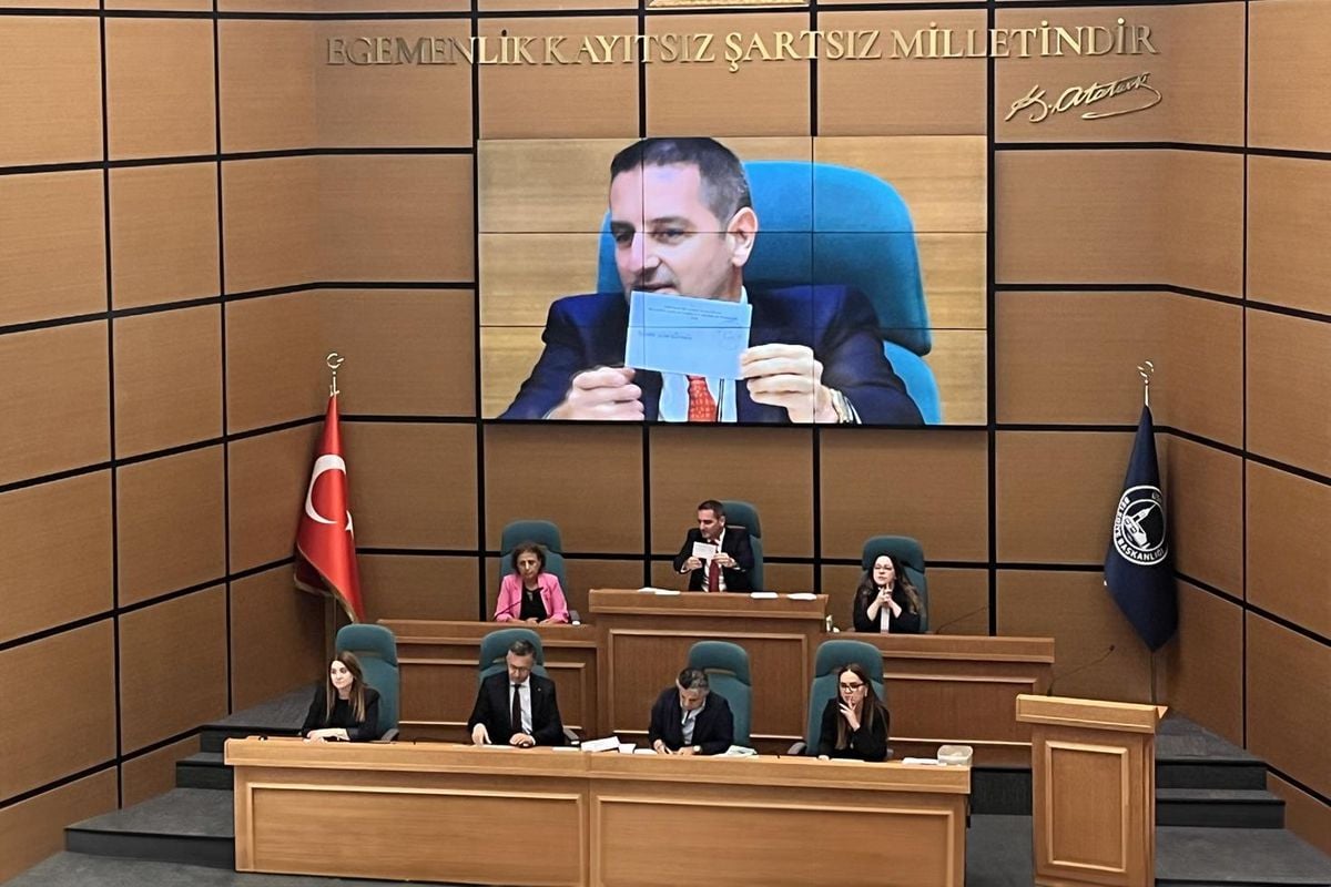 Üsküdar Belediyesi Başkanvekili seçimi başladı! İşte ilk tur sonuçları