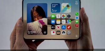 Apple ilk katlanabilir iPhone'u tanıttı! İşte satış fiyatı ve teknik özellikleri