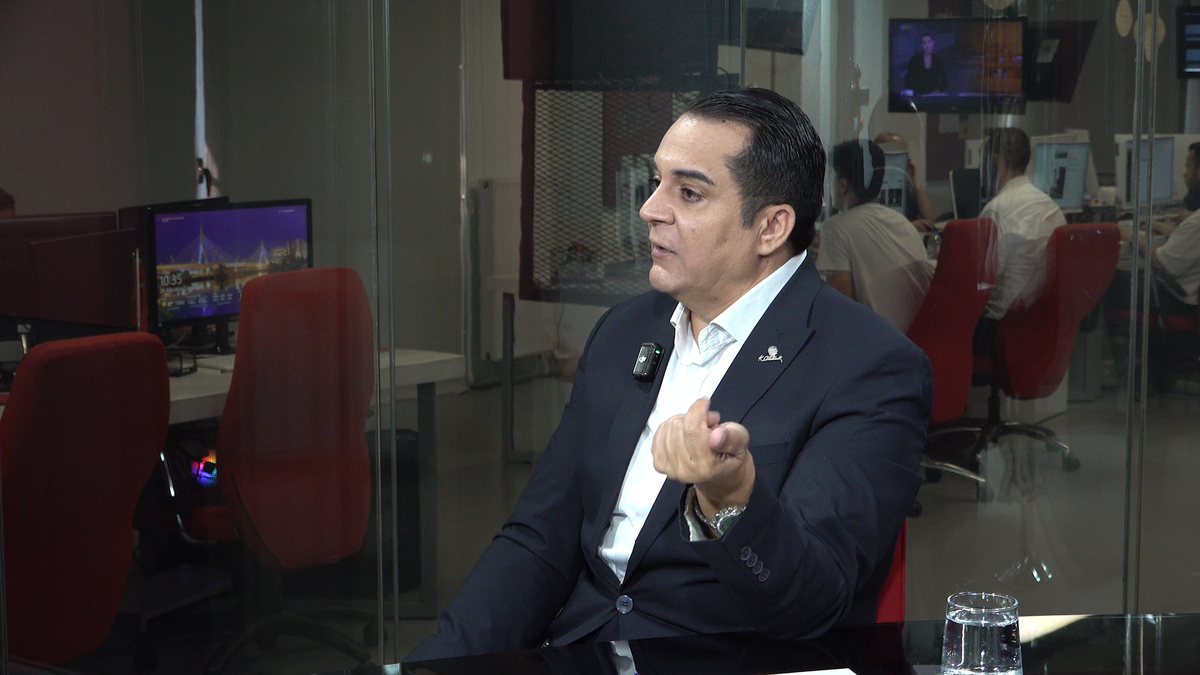 Avukat Erkan Yalçın bombayı patlattı: “Bir erkek size çok hediye alıyorsa...”