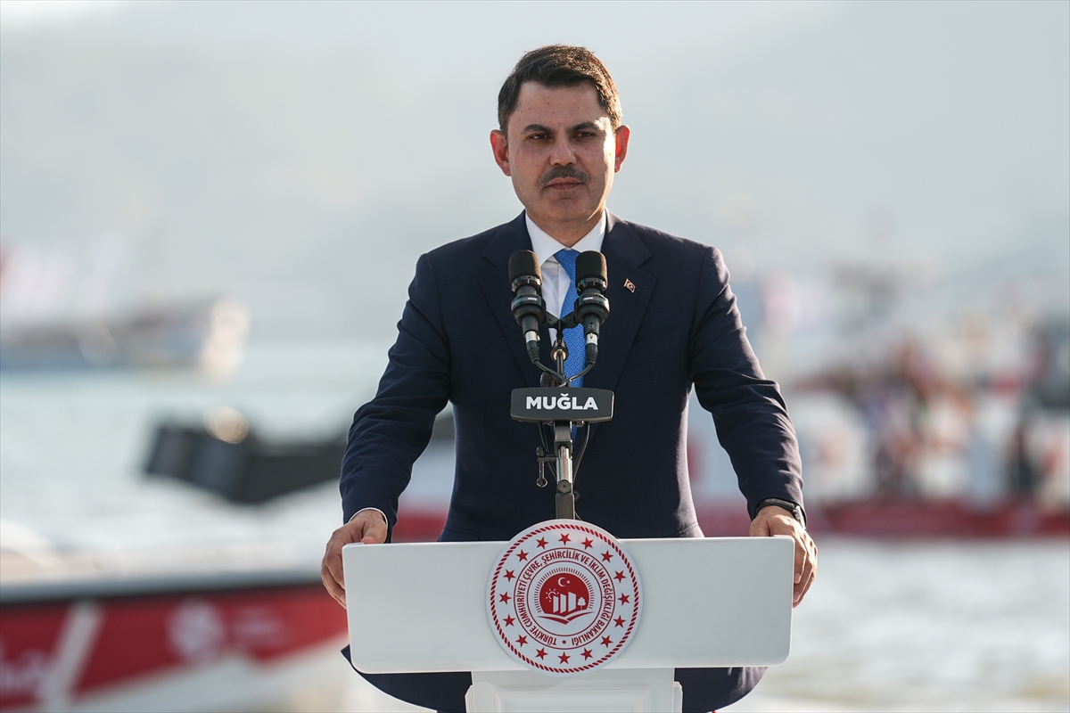 Bakan Kurum, “Mapa-Şamandıra Sistemi ve Fethiye Dip Çamuru Temizliği Lansmanı”nda konuştu: