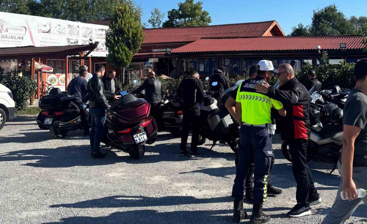 Çaycuma’da motosiklet sürücülerine yol güvenliği eğitimi