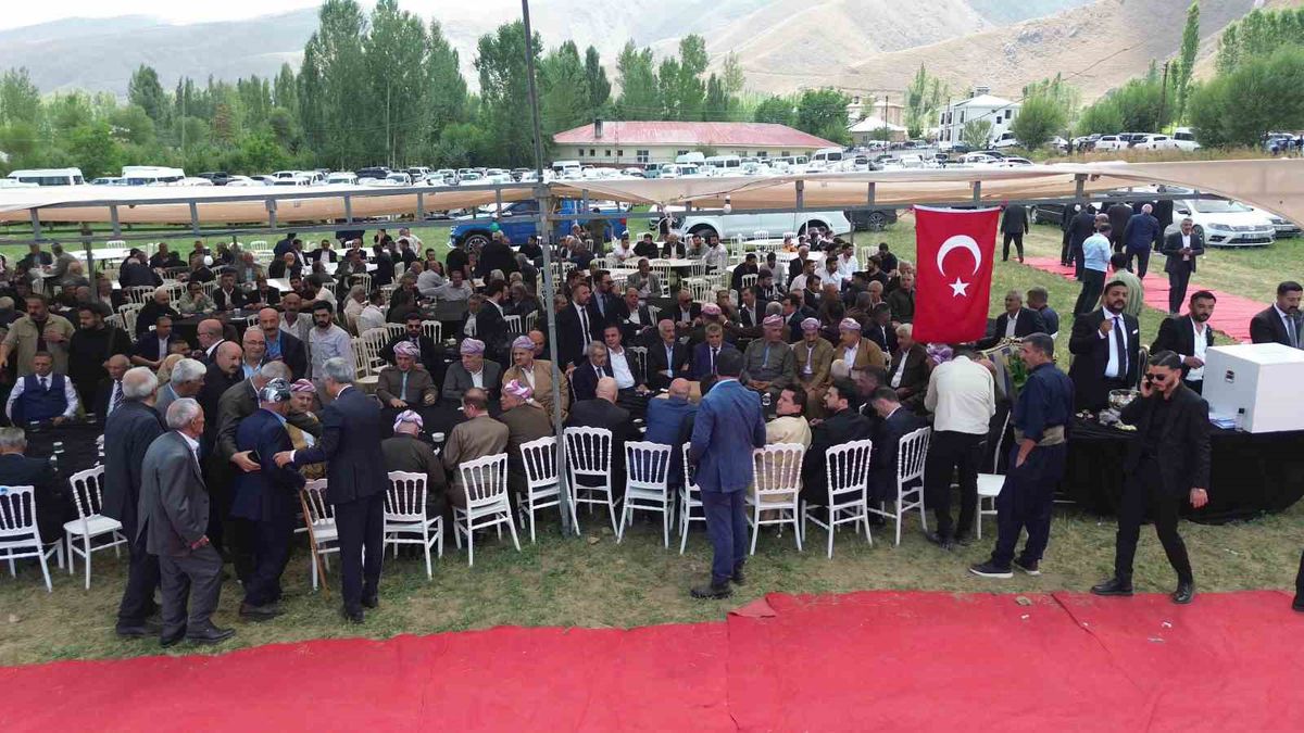 Cilo’nun eteklerinde 15 bin kişilik düğün