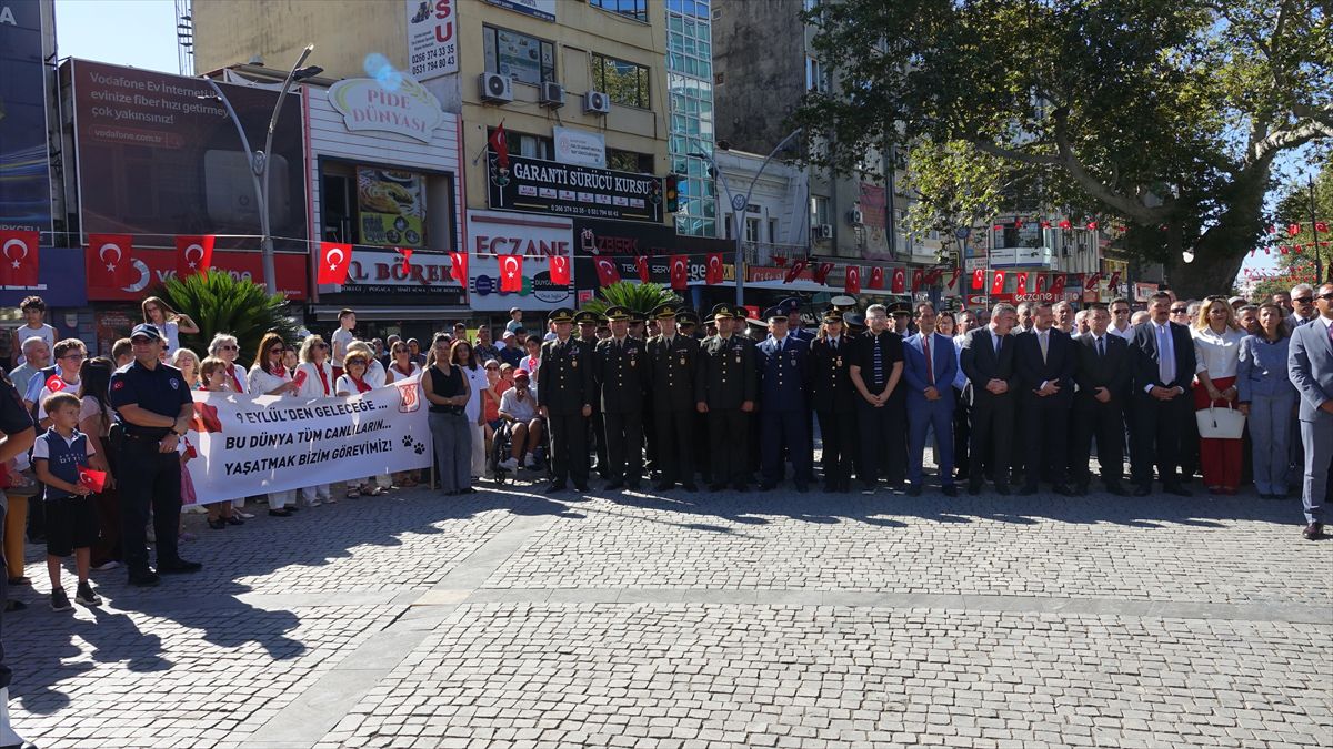 Edremit'in düşman işgalinden kurtuluşunun 104'üncü yılı törenlerle kutlandı