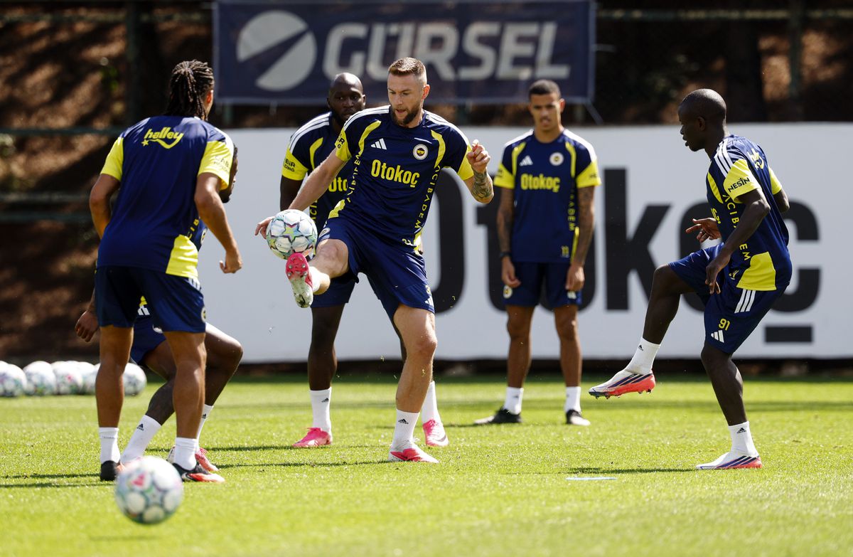 Fenerbahçe’nin Şampiyonlar Ligi’nde rakibi Roma