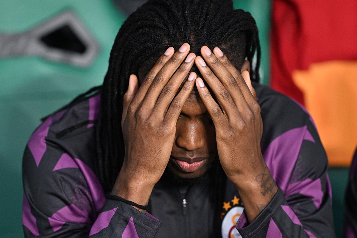Galatasaraylı futbolcu Rafael Leao, oyuna girer girmez hayatının şokunu yaşadı