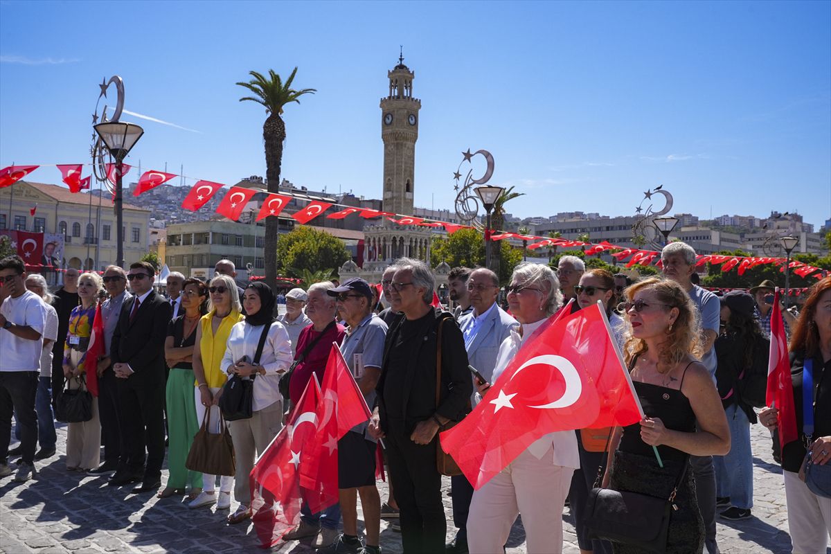 Gazeteci Hasan Tahsin, İzmir'in kurtuluşunun yıl dönümünde anıldı