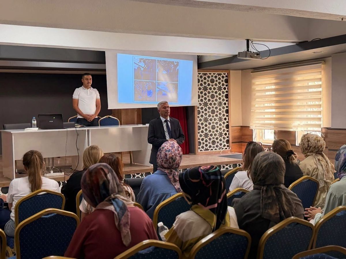 Karapınar’da okul öncesi öğretmenlerine Türkiye Yüzyılı Maarif Modeli semineri