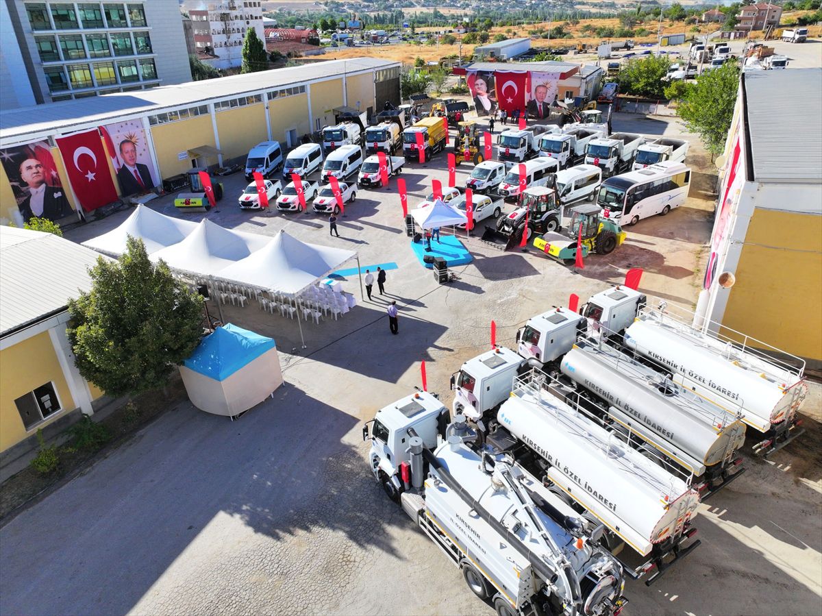 Kırşehir'de 41 araç ve iş makinesi hizmete alındı