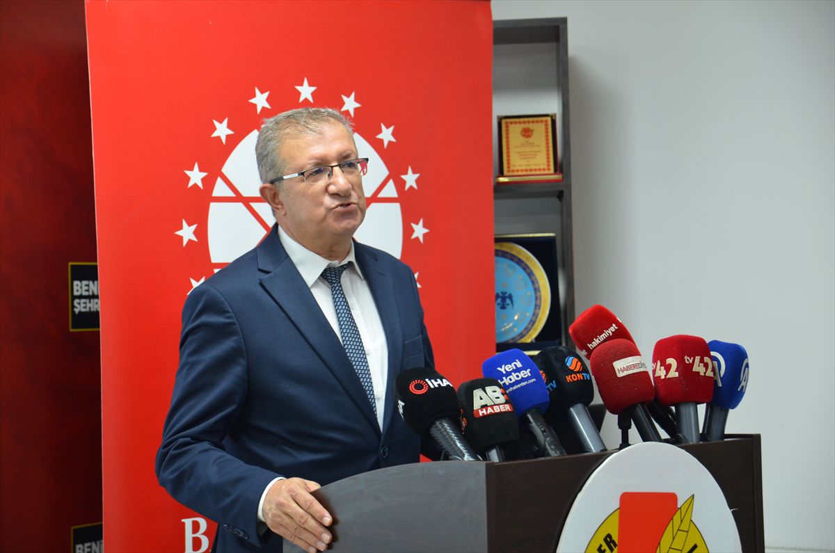 Konya'da 'Kadına yönelik şiddetle mücadele farkındalık ' semineri yapıldı