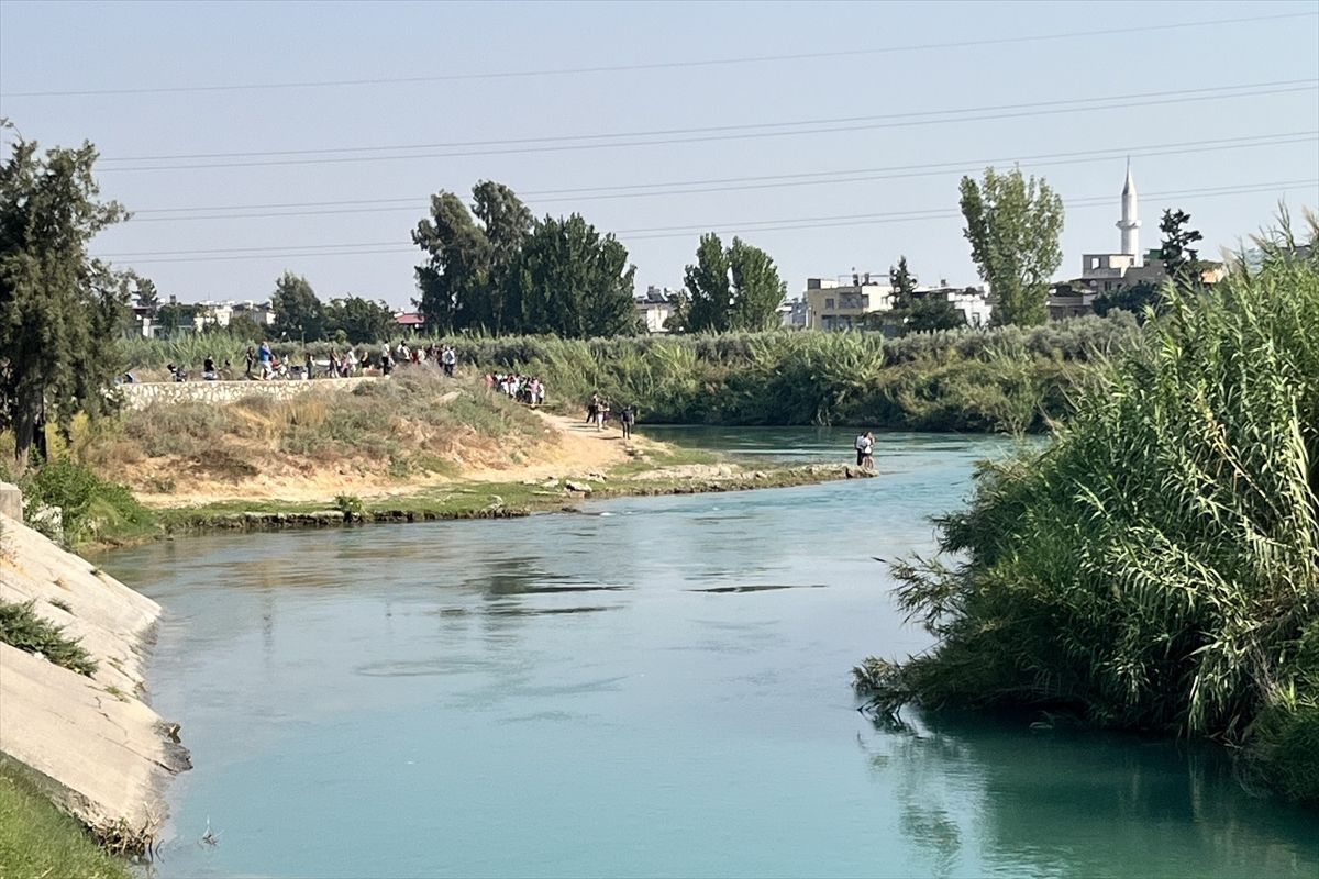 Mersin'de nehirde boğulma tehlikesi geçiren kişi hastanede öldü