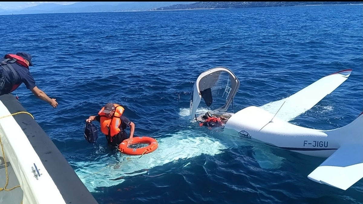 Rize açıklarına acil iniş yapan uçağın pilotu AB Sayıştayı yetkilisi çıktı