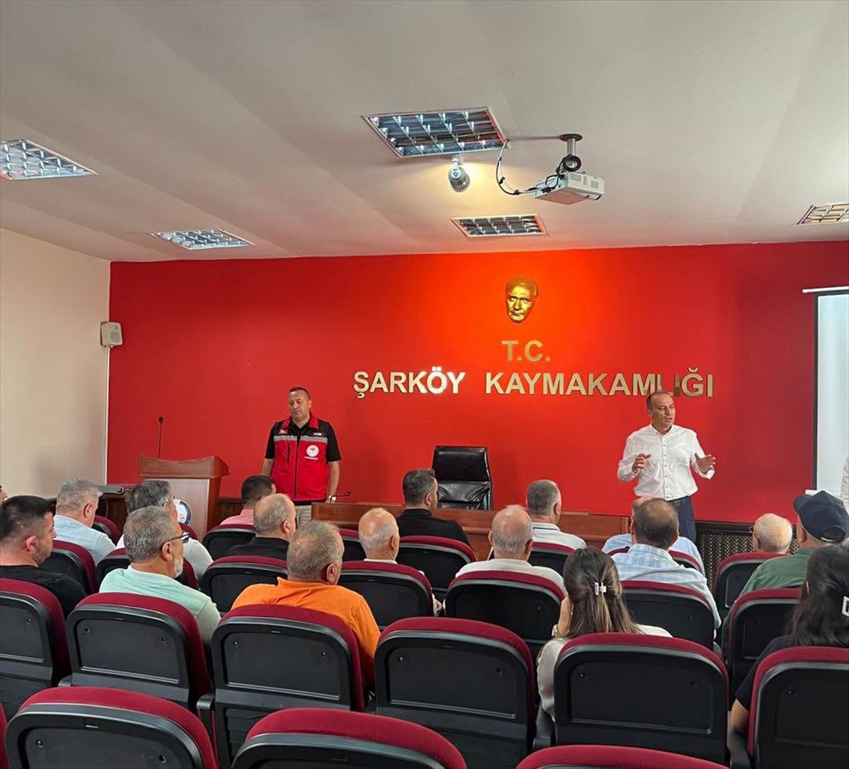 Şarköy zeytinyağının katma değerinin artırılması için saha çalışması yapıldı
