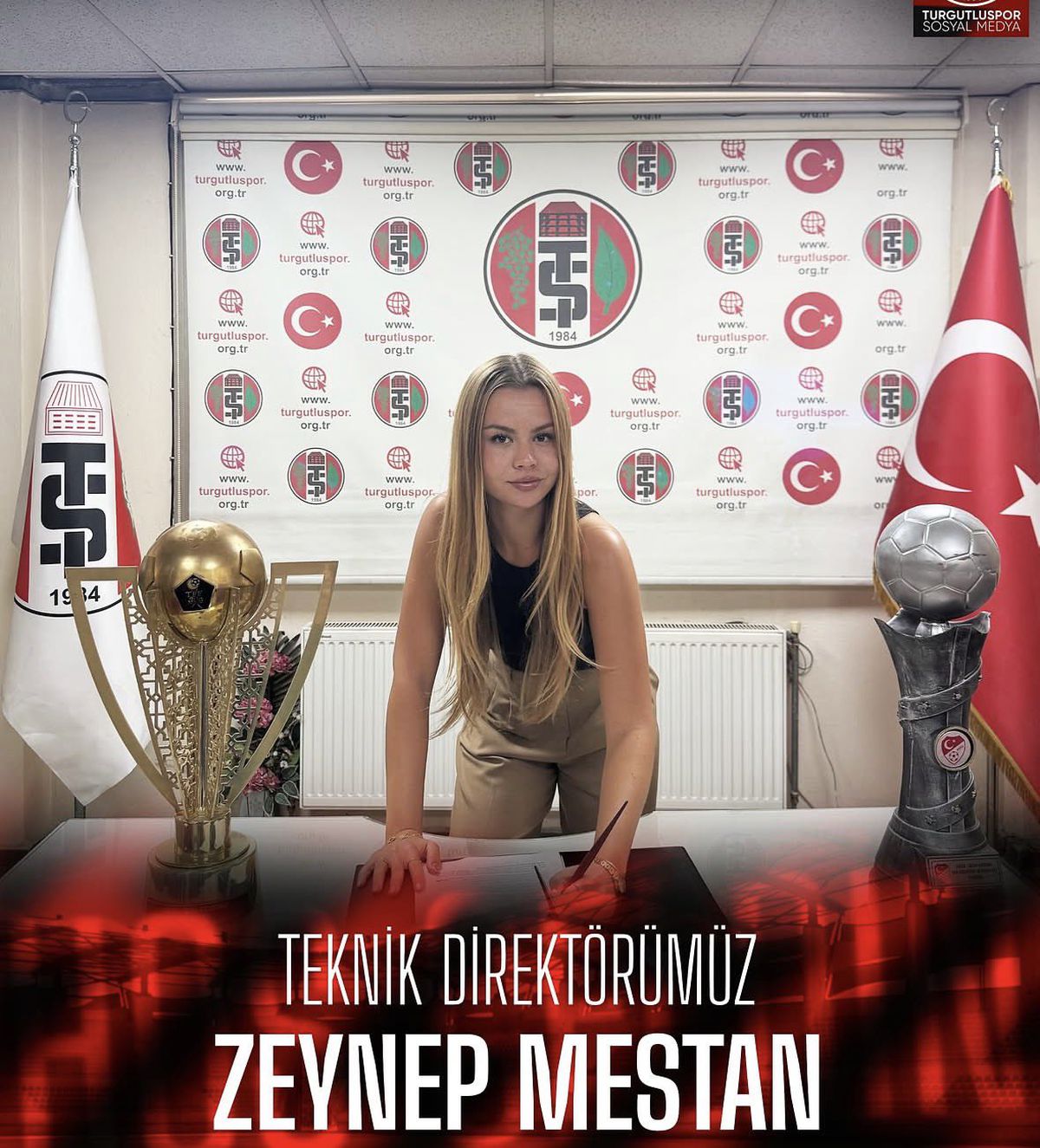 Turgutluspor'dan tarihi ilk: Takım 22 yaşındaki Zeynep Mestan'a emanet