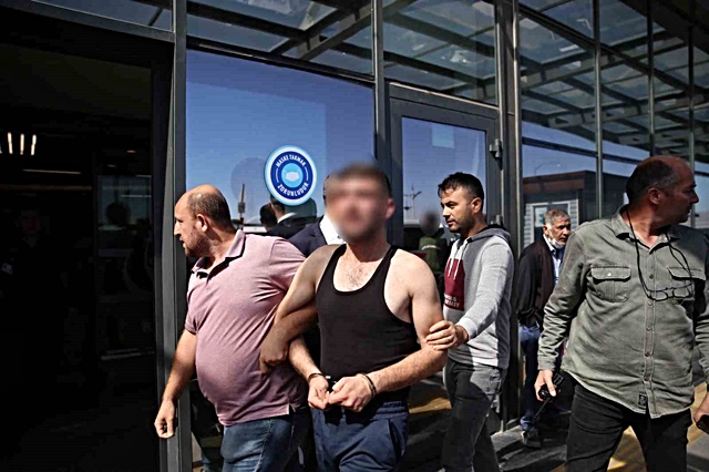 İki evladını hayattan koparıp pişkince "Bizim de hayatımız söndü" dediler 3 acili babanin feryadina tutuklu saniktan segb 3 20225147 o