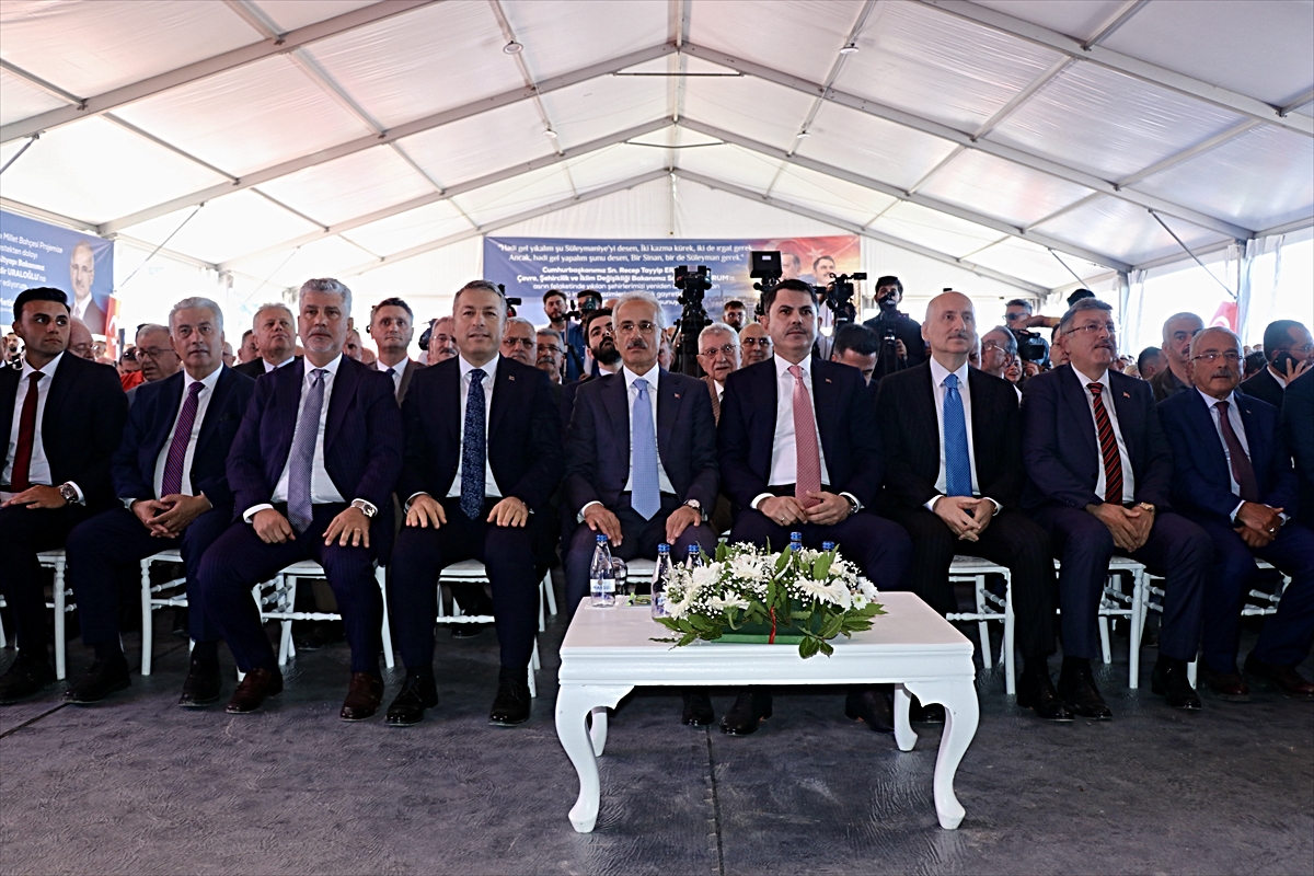 Bakan Uraloğlu, Uzunkum Yaşam Alanı Millet Bahçesi’nin temel atma töreninde konuştu: