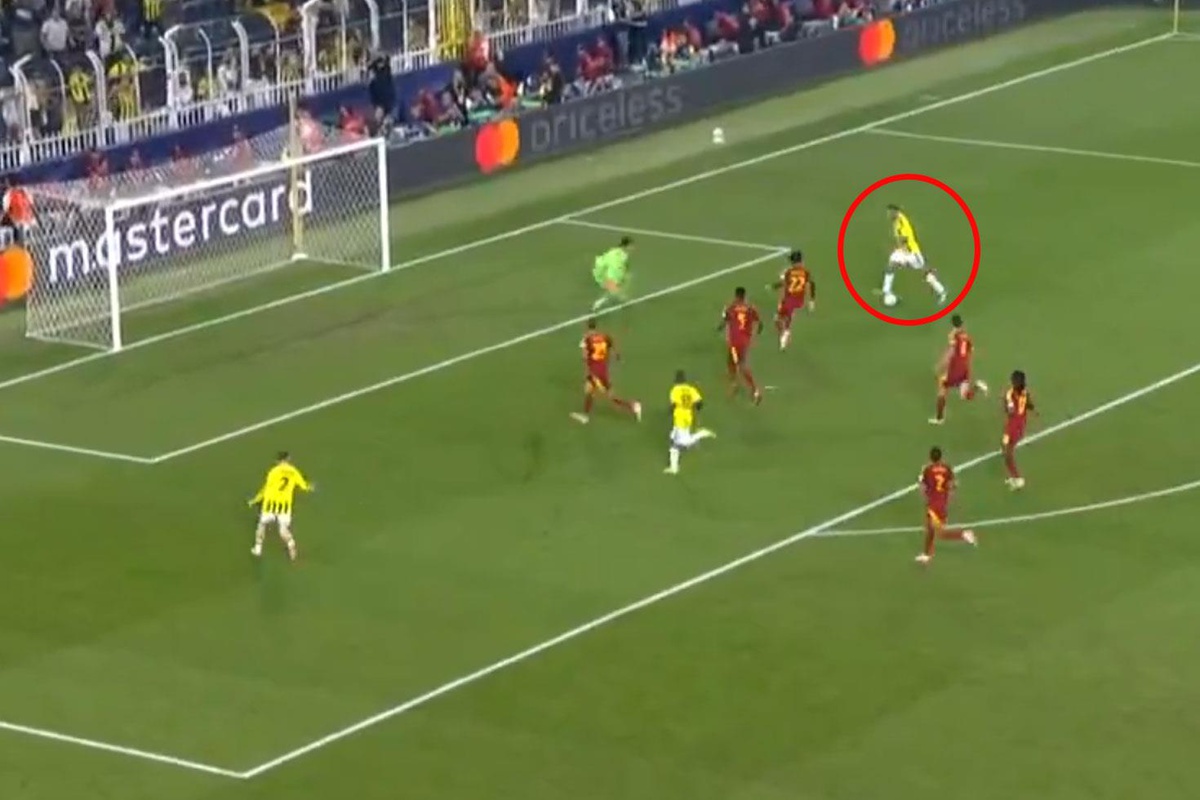 Bu da kaçar mı? Fenerbahçelileri ahlar vahlar ettiren pozisyon