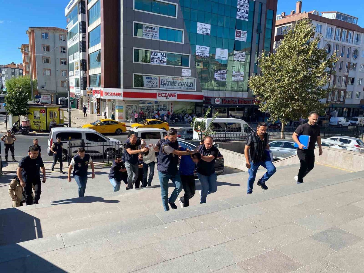 Çerkezköy’de ev kurşunlama olayında 3 şüpheli tutuklandı