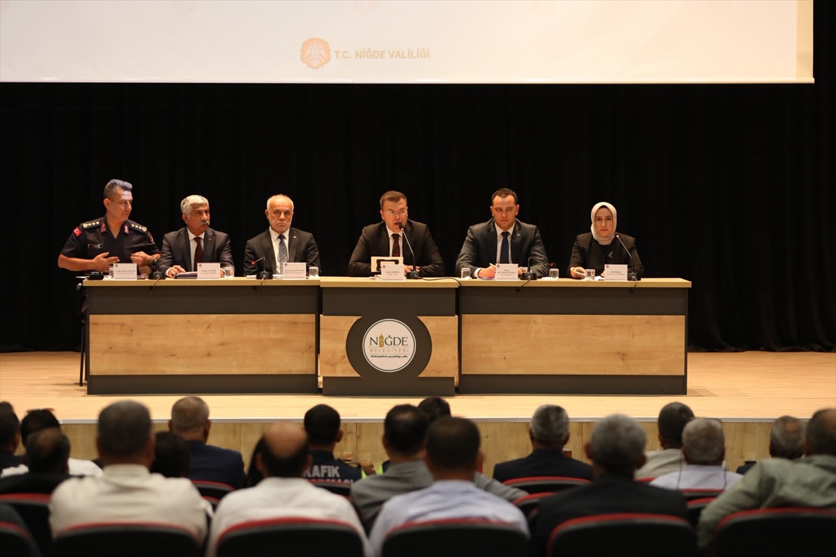Niğde'de okul güvenliği toplantısı gerçekleştirildi