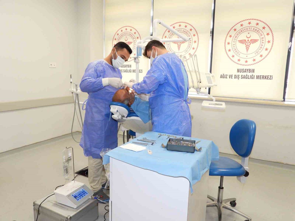 Nusaybin Ağız ve Diş Sağlığı Merkezinde implant tedavisi başladı