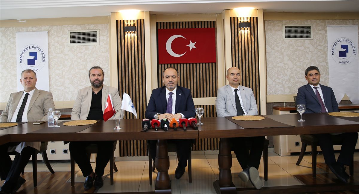 Pamukkale Üniversitesine tam akreditasyon belgesi