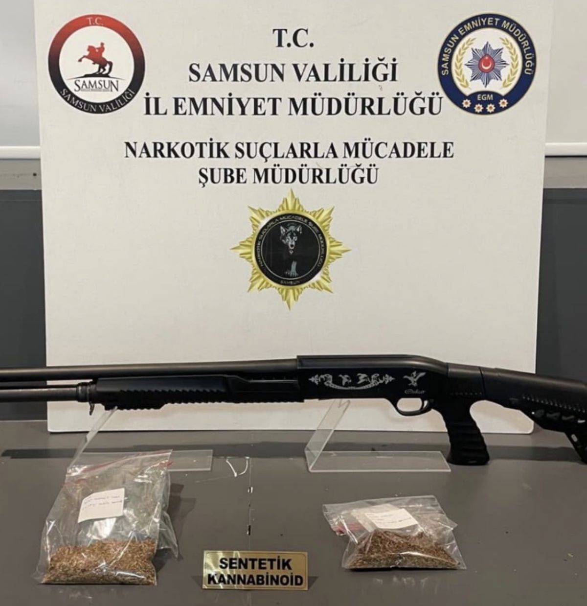 Samsun’da 4 ilçede uyuşturucu operasyonu: 7 bin 287 sentetik ecza ele geçirildi
