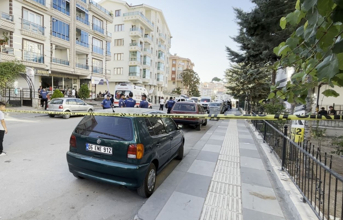 Tartıştığı yeğenini öldürdü