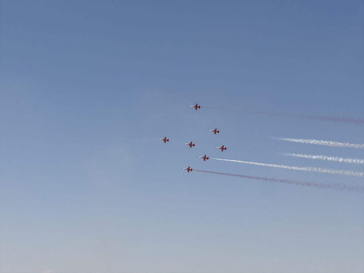 Türk Yıldızları, Afrika kıtasındaki ilk uçuşunu Mısır semalarında gerçekleştirdi