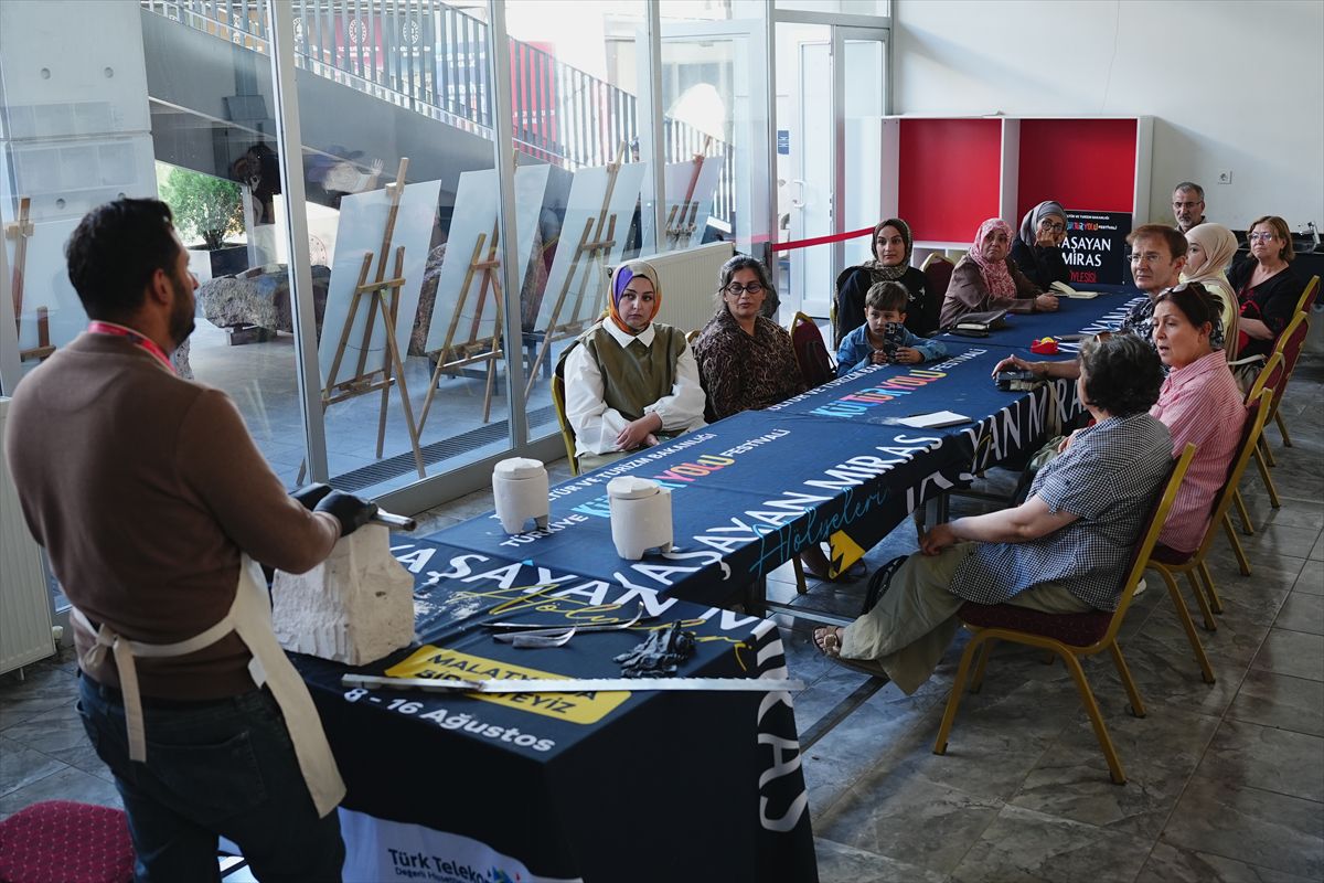 Türkiye Kültür Yolu Festivali Kayseri'de devam ediyor