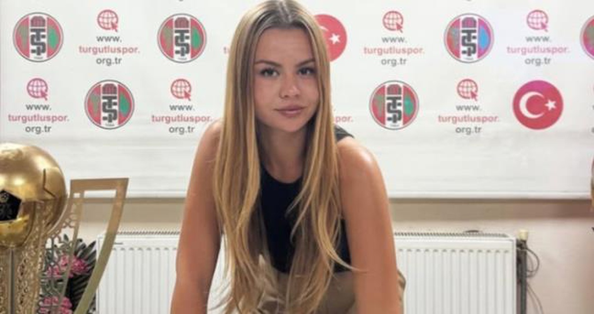 Zeynep Mestan kimdir? Turgutluspor'un 22 yaşındaki A takım teknik direktörü Zeynep Mestan kaç yaşında, nereli?