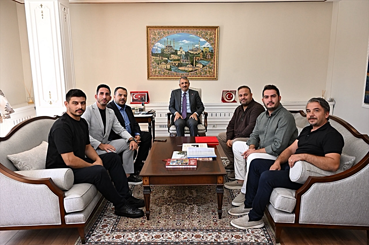 Edirne Valisi Sezer, Tuncaspor Kulübü yönetimini kabul etti