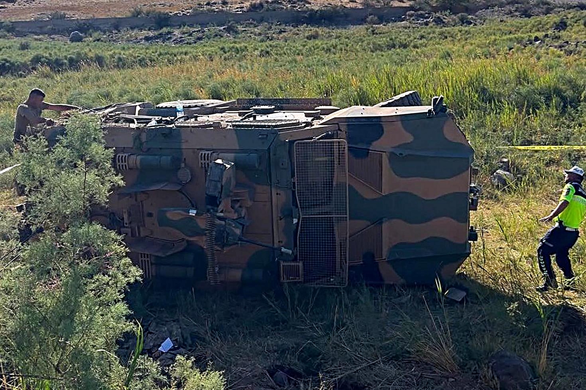 Iğdır’da askeri araç devrildi: 1 asker şehit, 2 asker yaralı