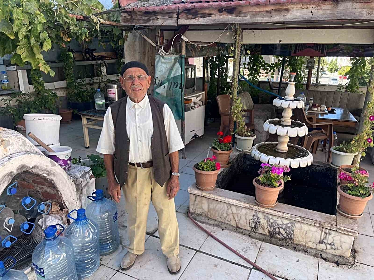 Bir asrı geride bıraktı, uzun yaşamın sırlarını anlattı