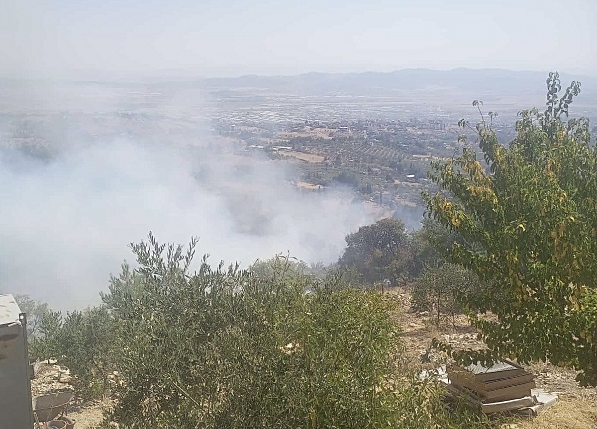 Kahramanmaraş’ta ziraat yangını korkuttu
