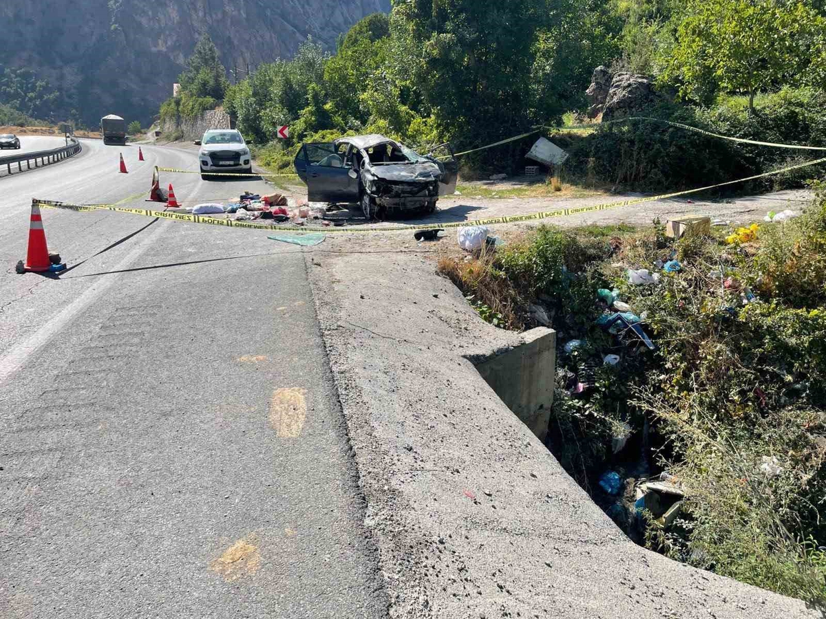 Bitlis’te feci kaza: 10 yaşındaki çocuk hayatını kaybetti, 3 yaralı