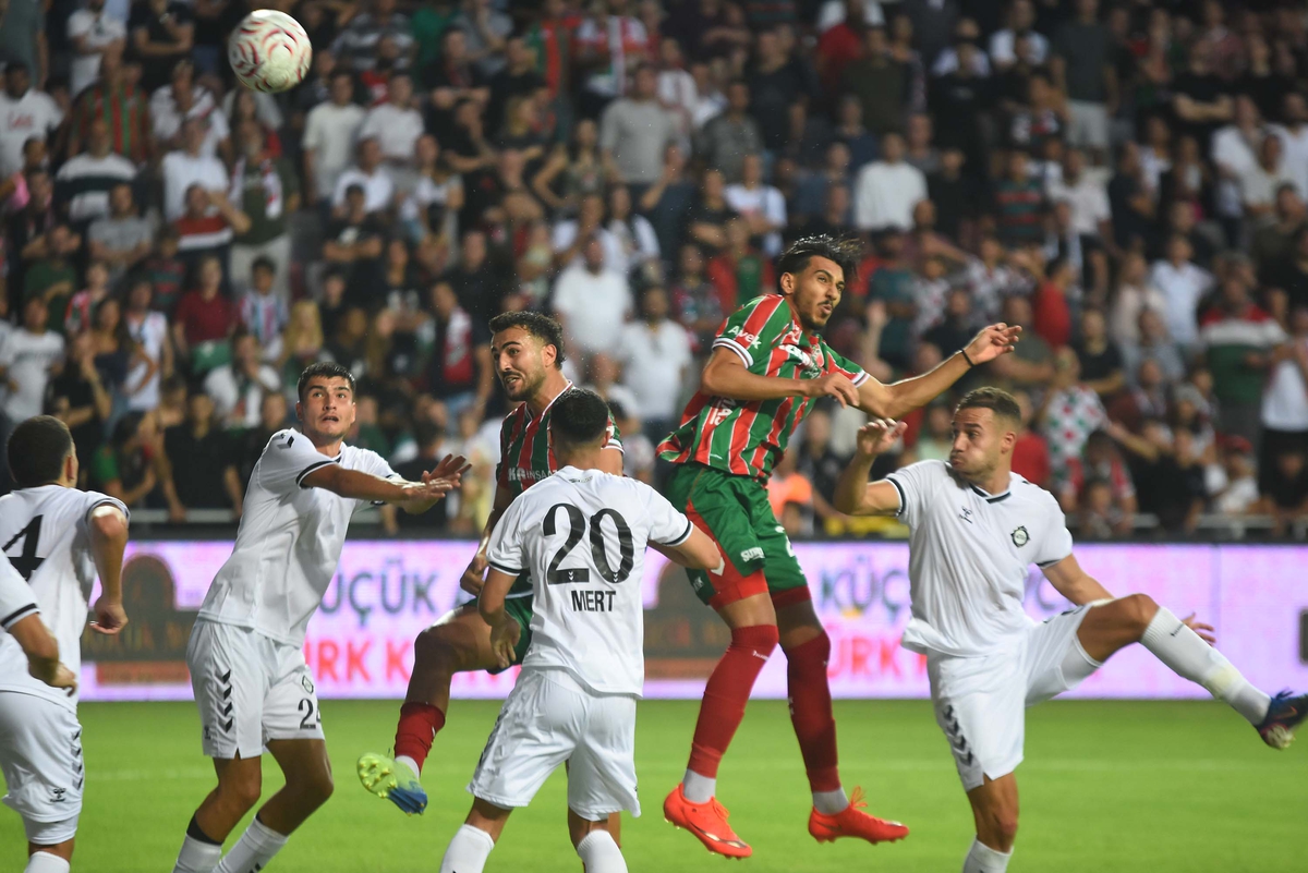 Karşıyaka'nın tadı yok