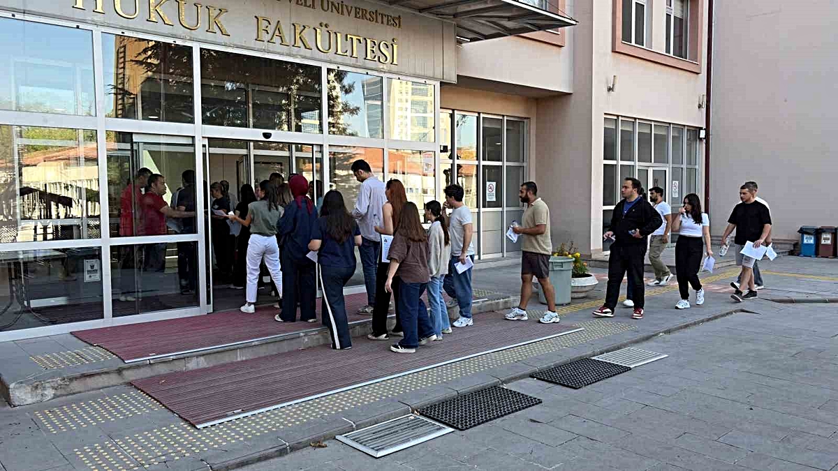 KPSS Lisans Alan Bilgisi’nin son oturumu başladı
