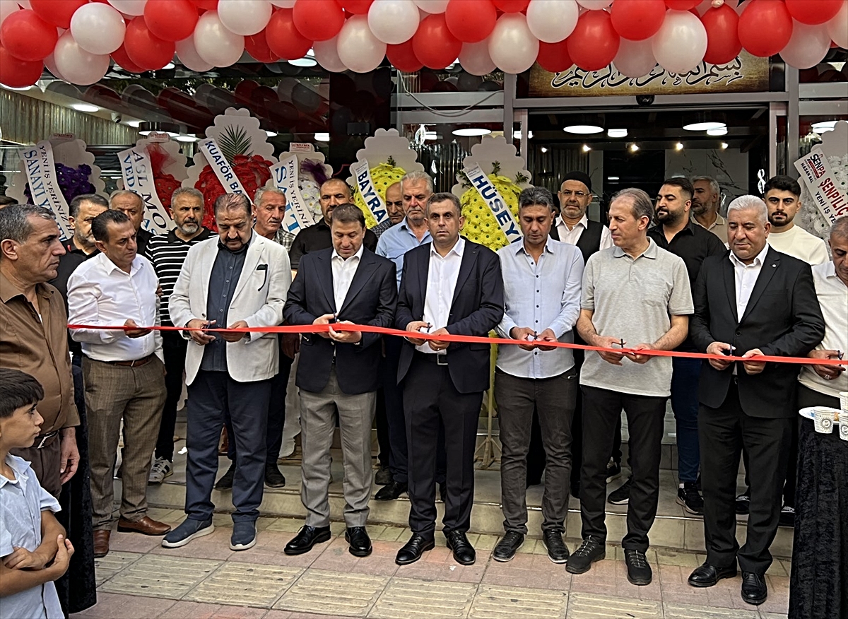 Siirt TSO Başkanı Kuzu iş yerlerinin açılışlarına katıldı