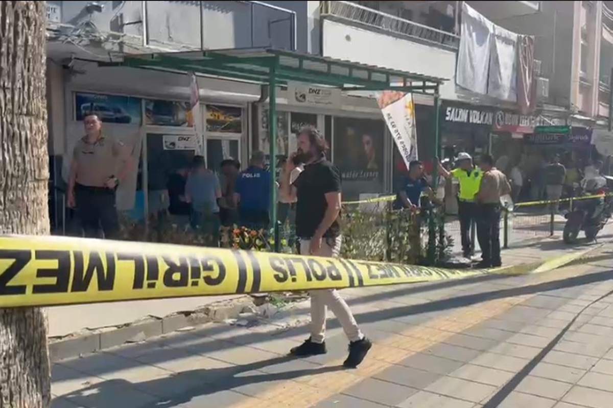 Uzaklaştırma kararına rağmen eşinin iş yerine gitti! Önce eşini vurdu, ardından intihar etti