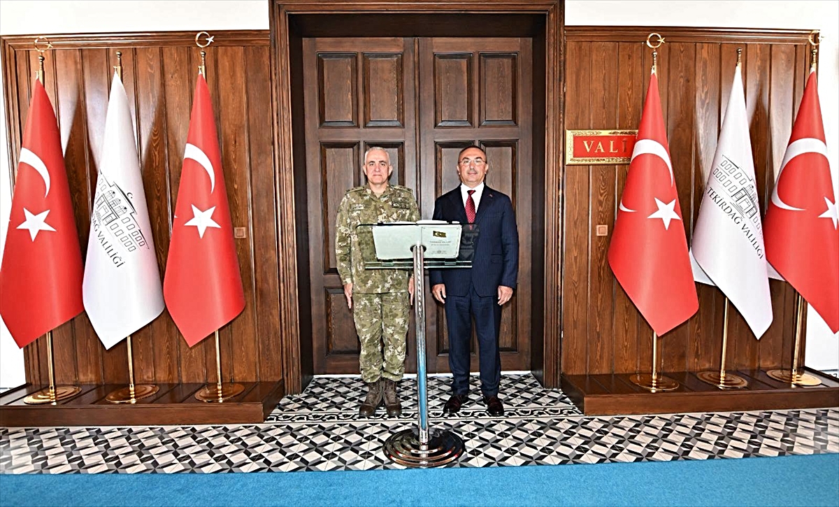 5. Kolordu Komutanı Davut Ala, Vali Soytürk'ü ziyaret etti