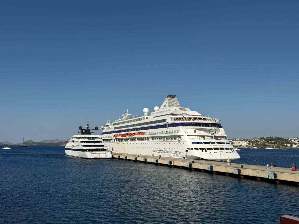Bodrum Limanı’nda kruvaziyer hareketi