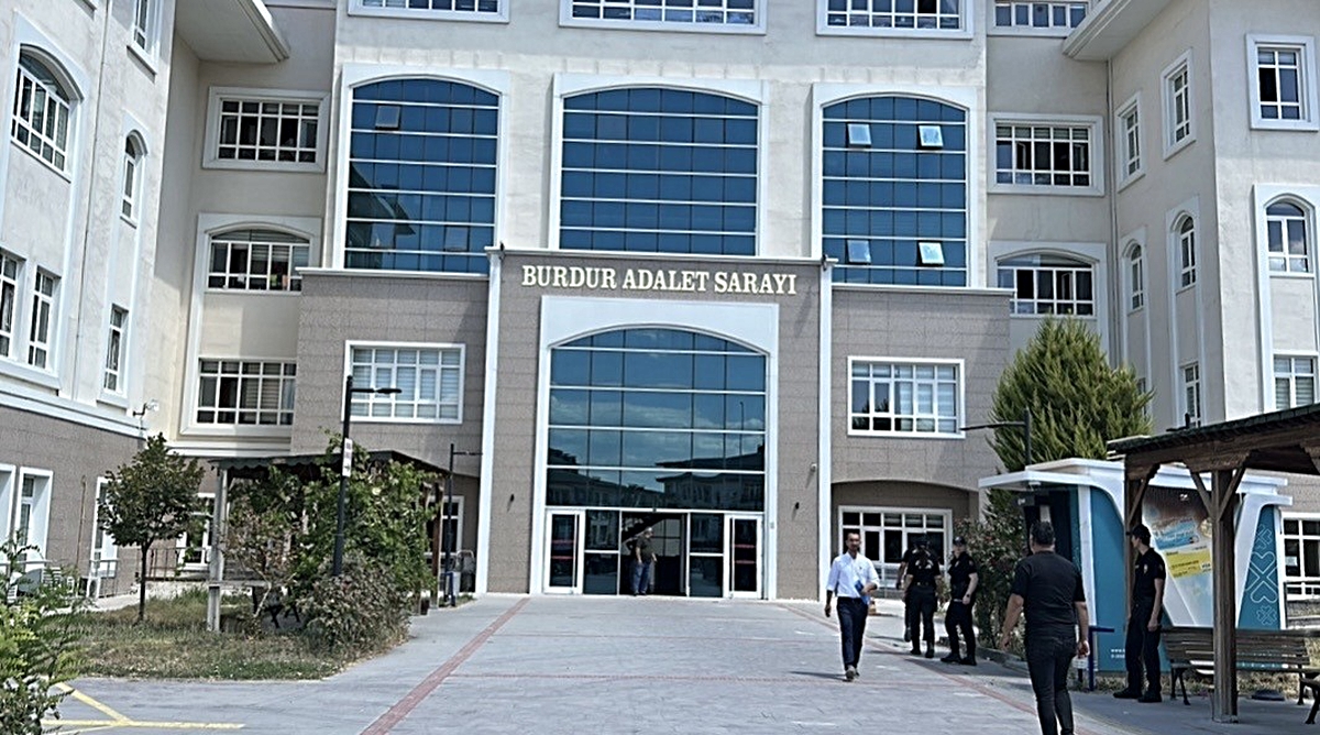 Burdur’da yasa dışı bahis operasyonu: 199 milyon TL’lik işlem hacmi ortaya çıktı