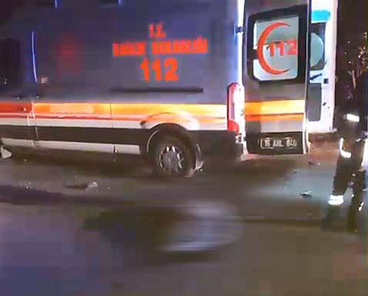 Bursa’da TIR ile motosiklet çarpıştı: 2 ölü, 1 yaralı