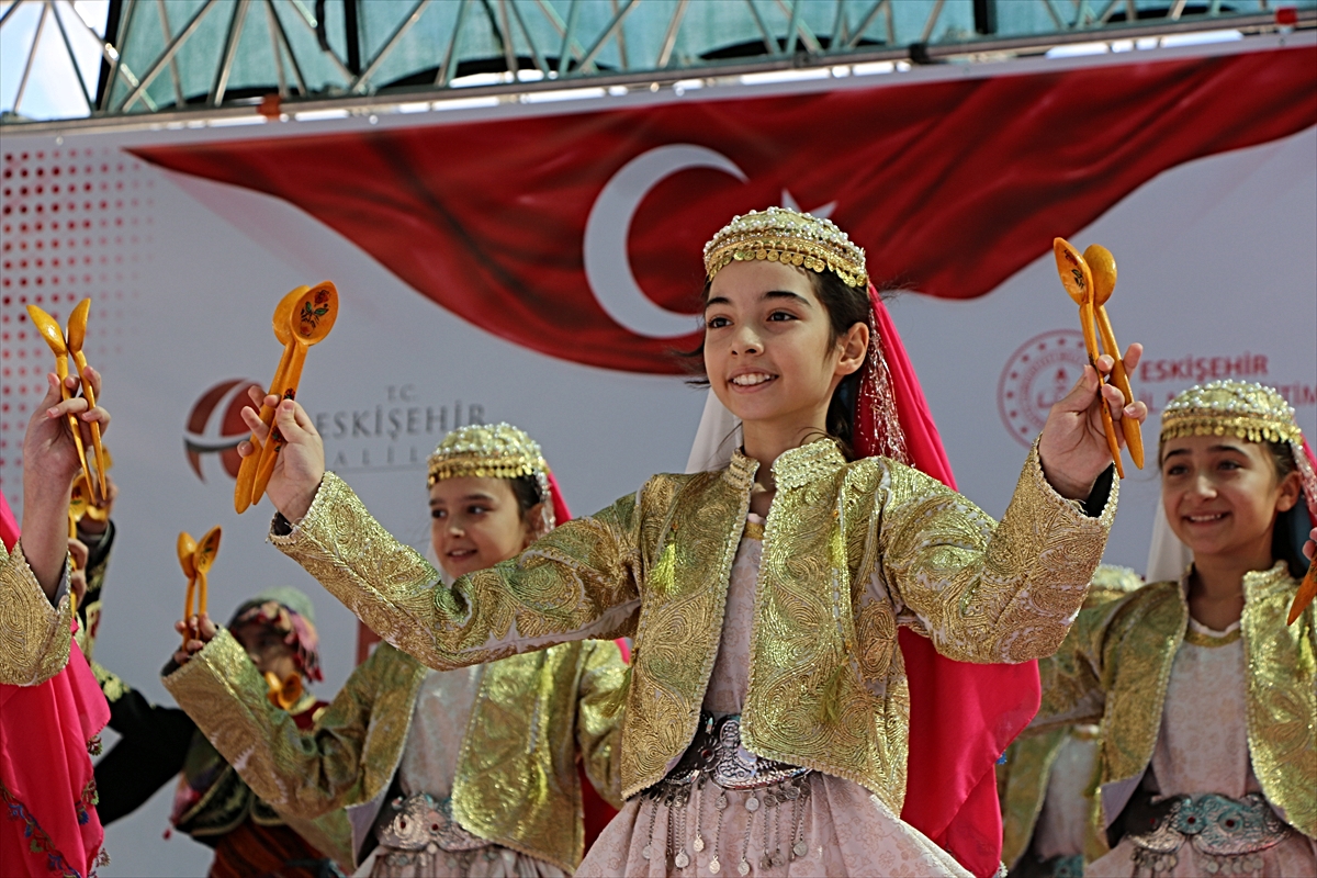 Bursa ve çevre illerde yeni eğitim öğretim yılı başladı