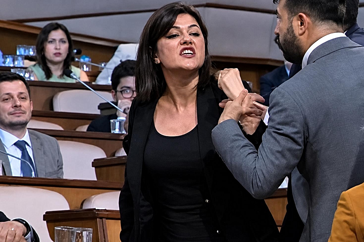 İBB meclisinde CHP'li üyeye söylenen söz ortalığı karıştırdı: Kocan nerede?