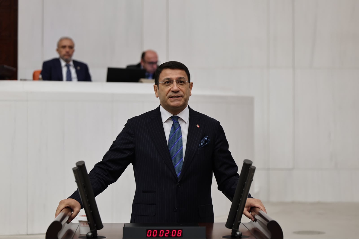 İdris Şahin'den yeni eğitim yılı mesajı: Okul, çocukların arasındaki farkları büyüten değil, azaltan yer olmalı