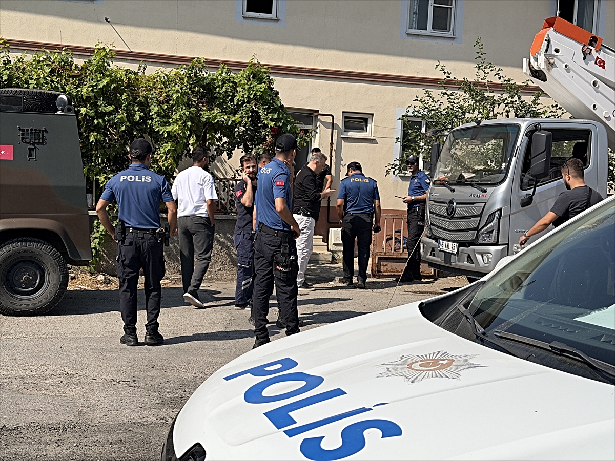 Kahramanmaraş'ta ailesini evde rehin alan şüpheli gözaltına alındı