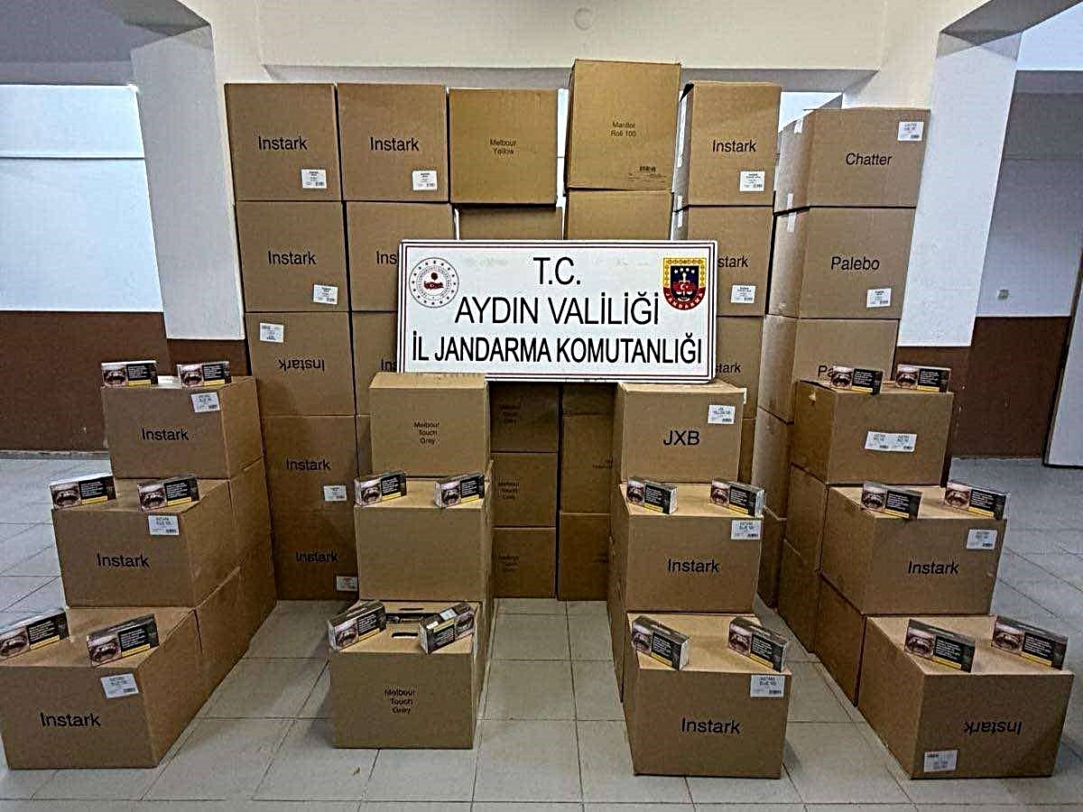 Köşk’te durdurulan araçtan 630 bin kaçak makaron çıktı